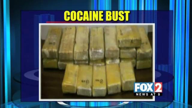 Cocaine Seized at Roma International Bridge