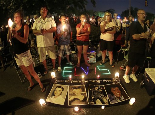 Elvis Candlelight Vigil