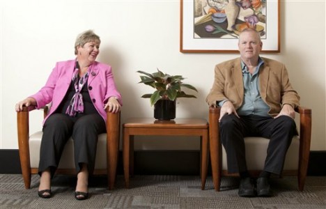 Mike O'Malley, Sharon O'Malley