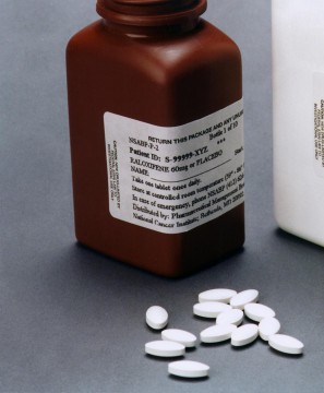 Rolaxifene