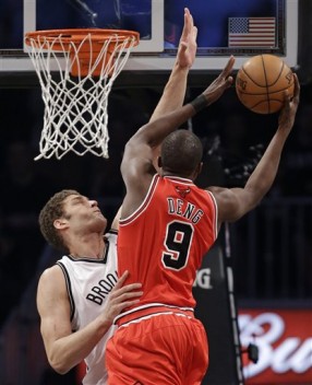 Brook Lopez, Luol Deng