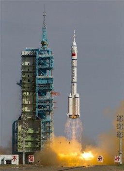 APTOPIX China Space