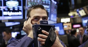 Stocks open mixed on Wall Street item-thumbnail