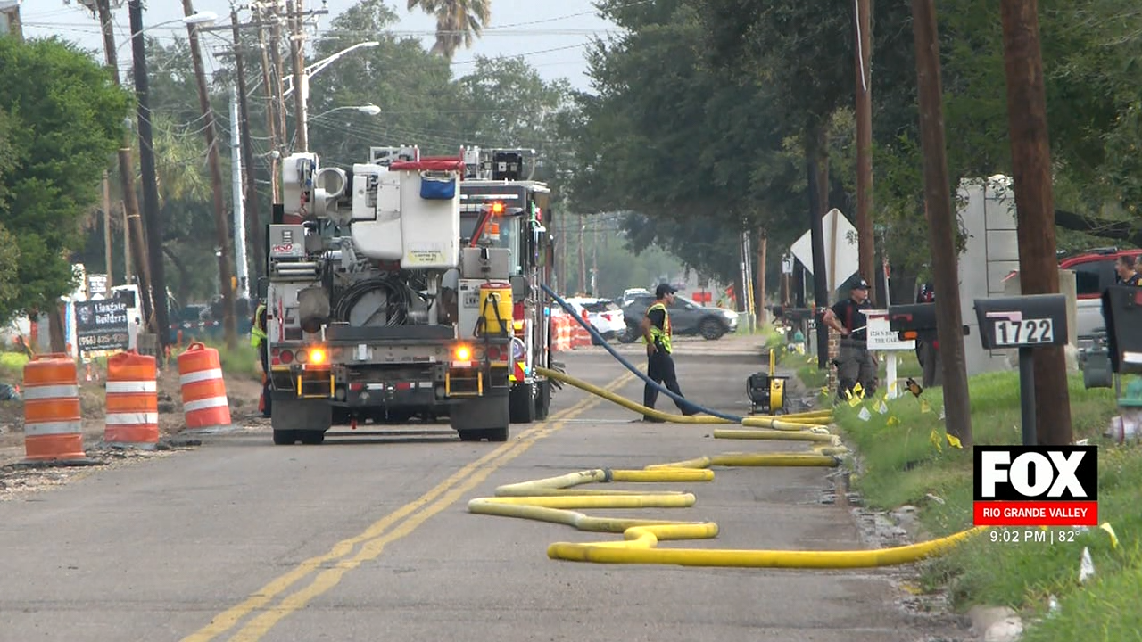 Firefighters Contain Backyard Blaze on Bryan Road