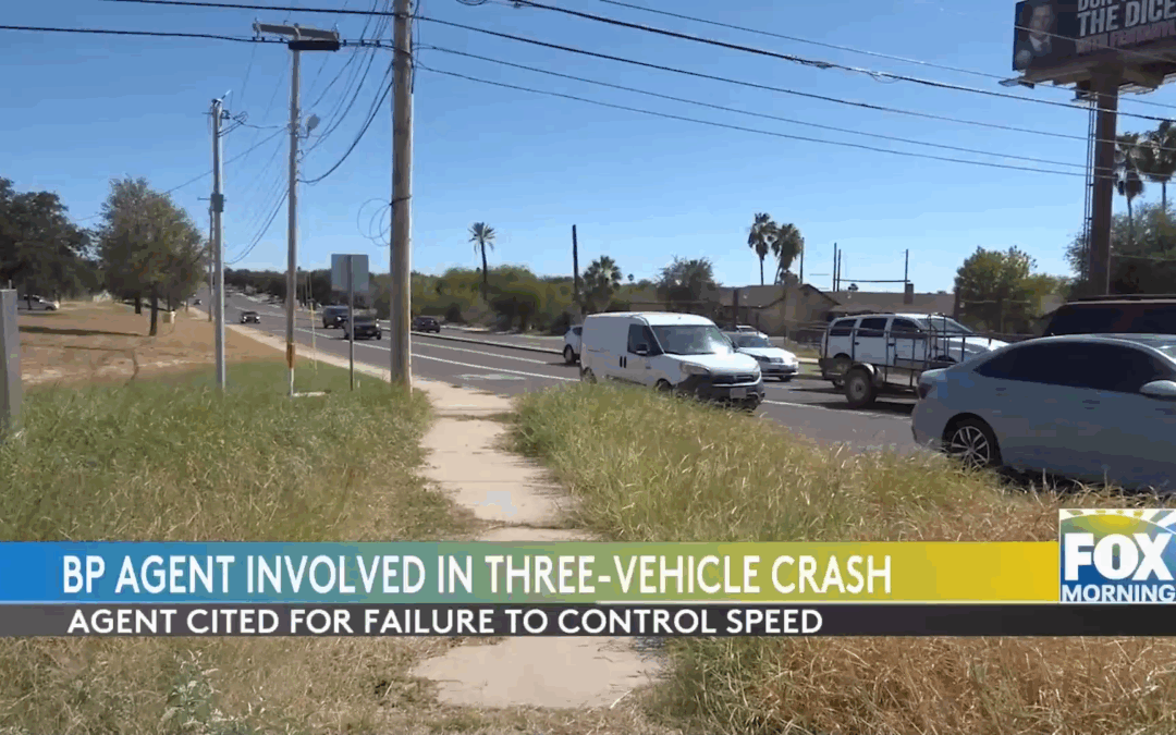 Shocking Laredo Accident: Border Patrol Agent Involved in Three-Vehicle Collision