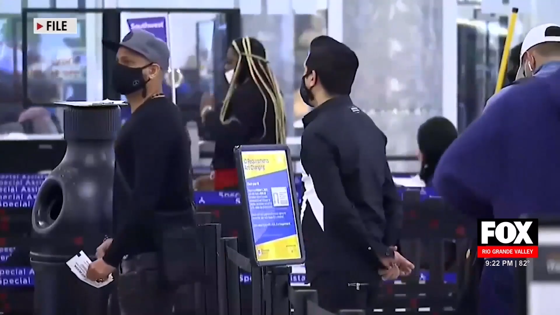 Government Shutdown Sparks Critical Air Safety Concerns Amid Holiday Travel Season
