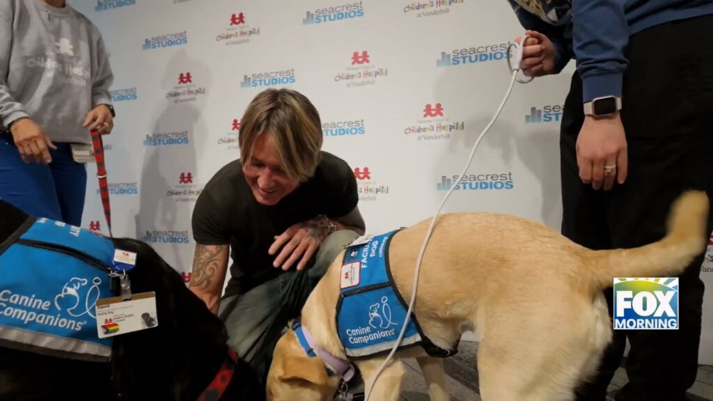 Keith Urban's Visit To Monroe Carroll Jr. Children's Hospital ...