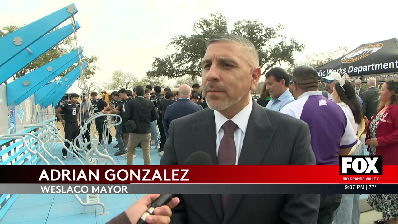 Weslaco Opens New Fitness Court At Local Park