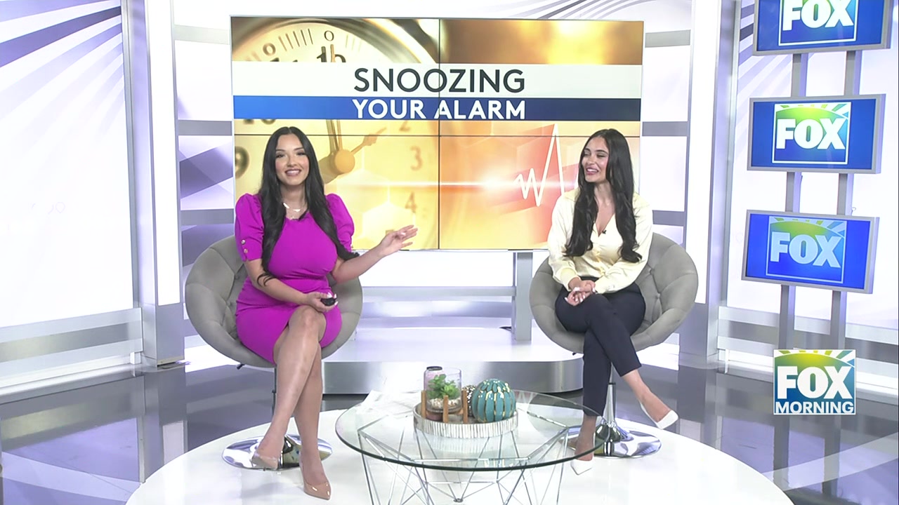 Sleep Cycles: Snooze Button Dangers: Health Experts Caution Against Snoozing