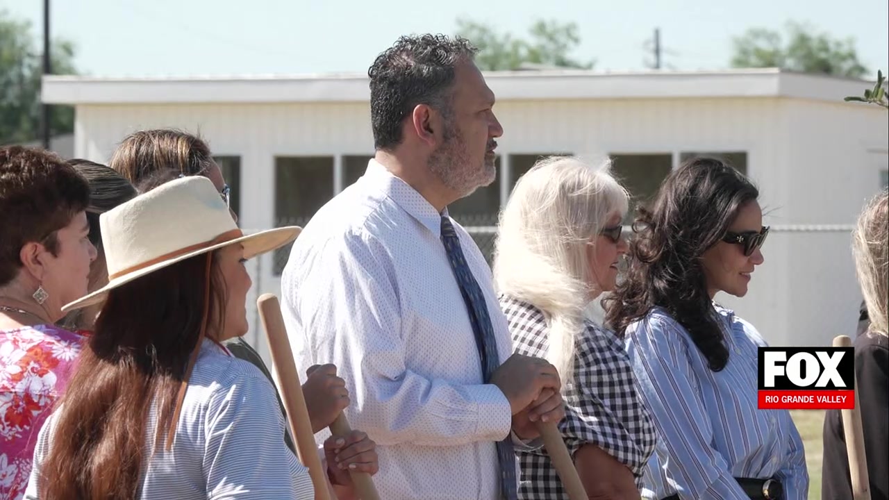 La Joya ISD Honors Two Legendary Educators With Tree Planting